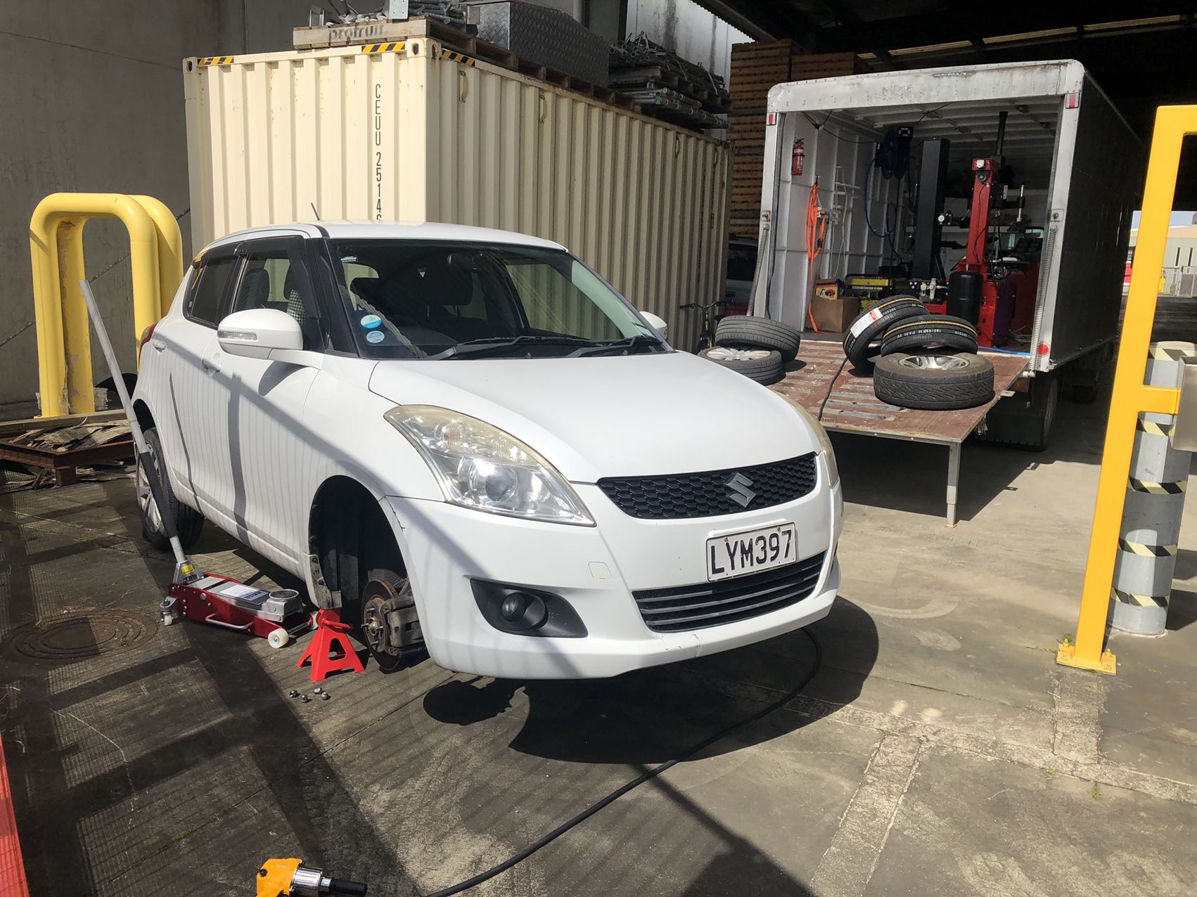 Home Tyre Tire Mobile Service Auckland, New Zealand Tyre changing